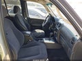 Photo 5 of 11 — 2002 Jeep Liberty