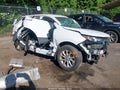 2019 Chevrolet Equinox — photo 1 of 15 | VIN 2GNAXKEV6K6180232