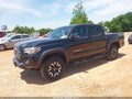 2021 Toyota Tacoma — photo 2 of 17 | VIN 5TFCZ5AN8MX263893