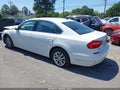 2016 Volkswagen Passat — photo 3 of 16 | VIN 1VWAT7A32GC026313
