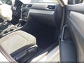 2016 Volkswagen Passat — photo 5 of 16 | VIN 1VWAT7A32GC026313