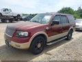 Photo 2 of 11 — 2006 Ford Expedition