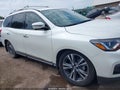 2017 Nissan Pathfinder — photo 6 of 18 | VIN 5N1DR2MN8HC640049