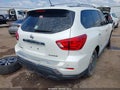 2017 Nissan Pathfinder — photo 4 of 18 | VIN 5N1DR2MN8HC640049
