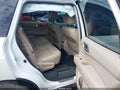 2017 Nissan Pathfinder — photo 8 of 18 | VIN 5N1DR2MN8HC640049