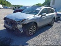 2017 Subaru Outback — photo 2 of 17 | VIN 4S4BSANCXH3405476