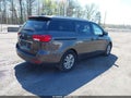 Photo 4 of 11 — 2015 Kia Sedona