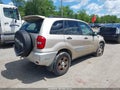 Photo 4 of 11 — 2004 Toyota RAV4