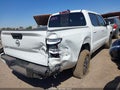 Photo 4 of 16 — 2026 Nissan Frontier