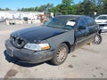 Photo 2 of 18 — 2004 Lincoln Town Car