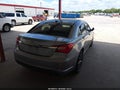 Photo 4 of 16 — 2014 Chrysler 200