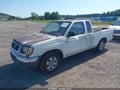 Photo 2 of 11 — 1999 Nissan Frontier