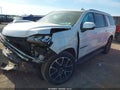 2022 Chevrolet Suburban — photo 2 of 19 | VIN 1GNSKEKD9NR258656