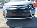Photo 6 of 18 — 2017 Mitsubishi Outlander