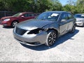 Photo 2 of 17 — 2011 Chrysler 200