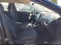 Photo 5 of 16 — 2017 Chevrolet Cruze