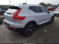 2021 Volvo XC40 — photo 4 of 17 | VIN YV4162UL2M2577851