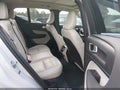 2021 Volvo XC40 — photo 8 of 17 | VIN YV4162UL2M2577851