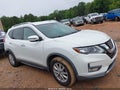 Photo 13 of 18 — 2017 Nissan Rogue