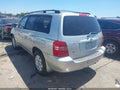 Photo 3 of 11 — 2003 Toyota Highlander
