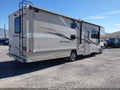 Photo 4 of 14 — 2015 Ford E-450