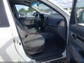 2010 Hyundai Santa Fe — photo 5 of 11 | VIN 5NMSG3AB0AH377581