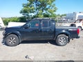 Photo 14 of 16 — 2011 Nissan Frontier