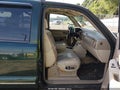 Photo 5 of 20 — 2001 Chevrolet Tahoe