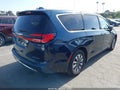 Photo 4 of 16 — 2022 Chrysler Pacifica