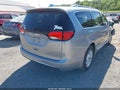 Photo 4 of 17 — 2017 Chrysler Pacifica