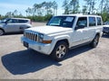 2010 Jeep Commander — photo 2 of 11 | VIN 1J4RH4GT4AC137427
