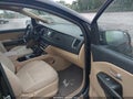 Photo 5 of 16 — 2015 Kia Sedona