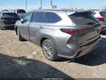 Photo 3 of 16 — 2026 Toyota Highlander Hybrid