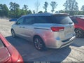 Photo 3 of 16 — 2015 Kia Sedona