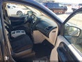 Photo 5 of 16 — 2014 Chrysler Town & Country