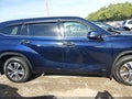 Photo 13 of 16 — 2021 Toyota Highlander Hybrid