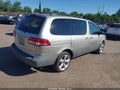 Photo 4 of 11 — 2002 Toyota Sienna