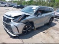 Photo 2 of 16 — 2021 Toyota Highlander