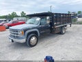 2002 Chevrolet C3500 — photo 2 of 14 | VIN 3GBKC34FX2M114771