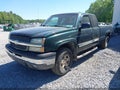 Photo 2 of 11 — 2004 Chevrolet Silverado 1500