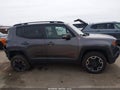 2017 Jeep Renegade — photo 13 of 16 | VIN ZACCJBCB8HPF26420