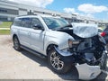Photo 1 of 16 — 2026 Ford Expedition