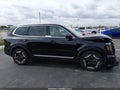 Photo 13 of 16 — 2025 Kia Telluride