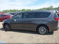 Photo 14 of 16 — 2017 Chrysler Pacifica