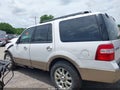 2011 Ford Expedition — photo 14 of 16 | VIN 1FMJU1H59BEF18186