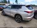 Photo 3 of 15 — 2022 Mitsubishi Outlander