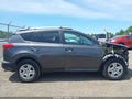 Photo 14 of 19 — 2015 Toyota RAV4