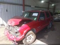 2002 Chevrolet Blazer — photo 2 of 16 | VIN 1GNDT13W62K230073
