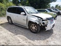 2005 GMC Envoy — photo 1 of 11 | VIN 1GKES63M552386559