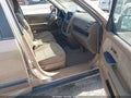Photo 5 of 11 — 2004 Honda CR-V